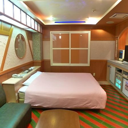 Resort Inn Golf Gotemba (Adults Only) Εξωτερικό φωτογραφία